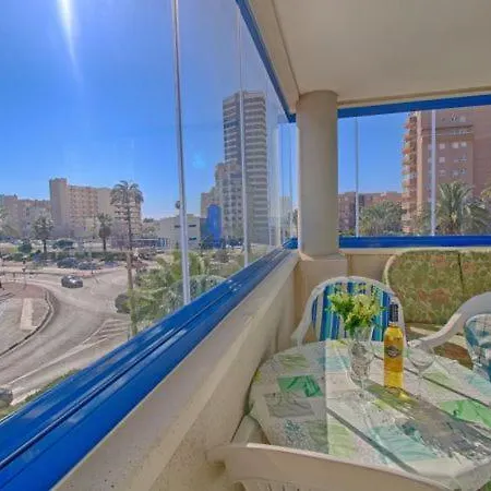 Sleeps 7 With Pool Air Con And Wifi *